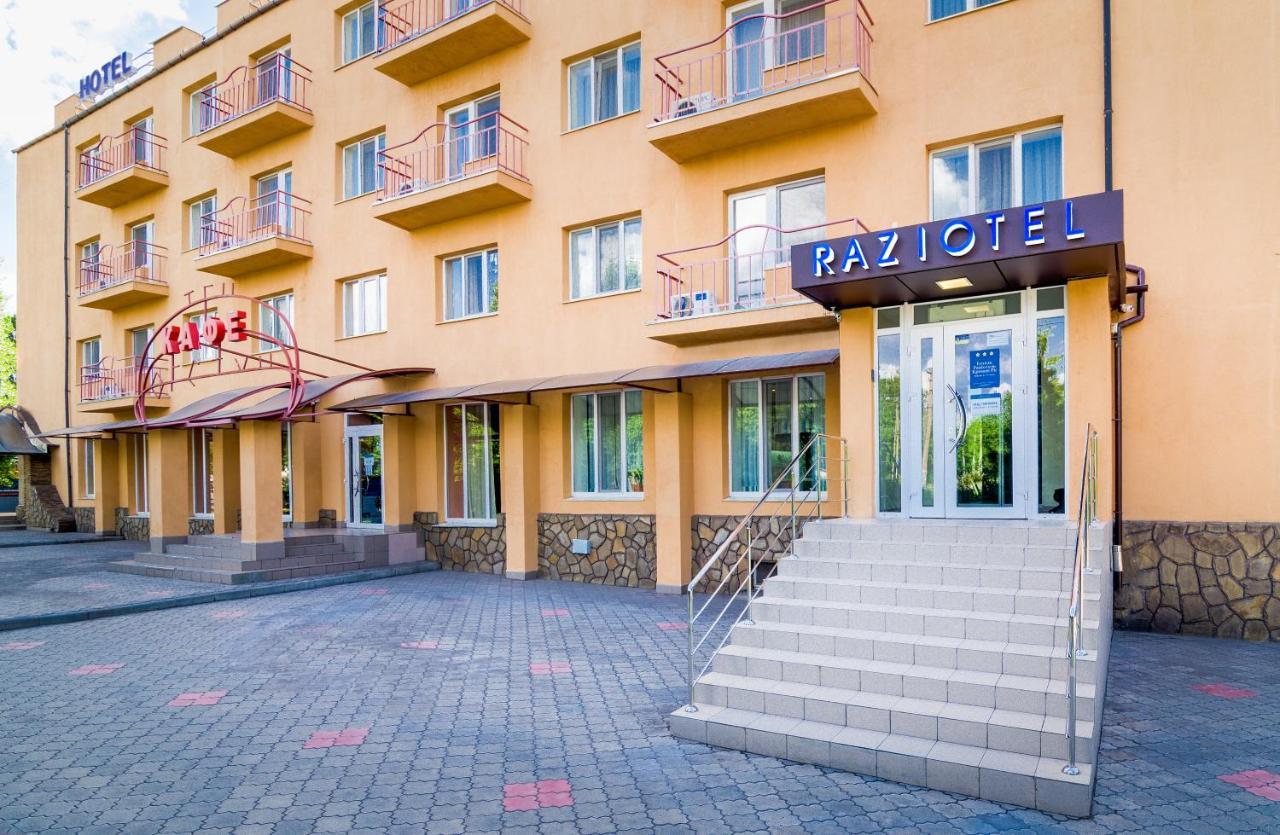 Raziotel Kryvy Rih Buitenkant foto