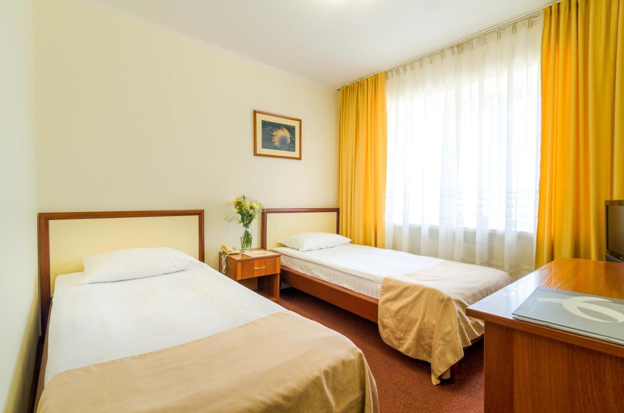 Raziotel Kryvy Rih Buitenkant foto